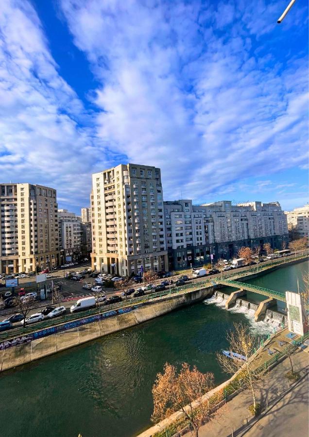River View - Old City Apartment บูคาเรสต์ ภายนอก รูปภาพ