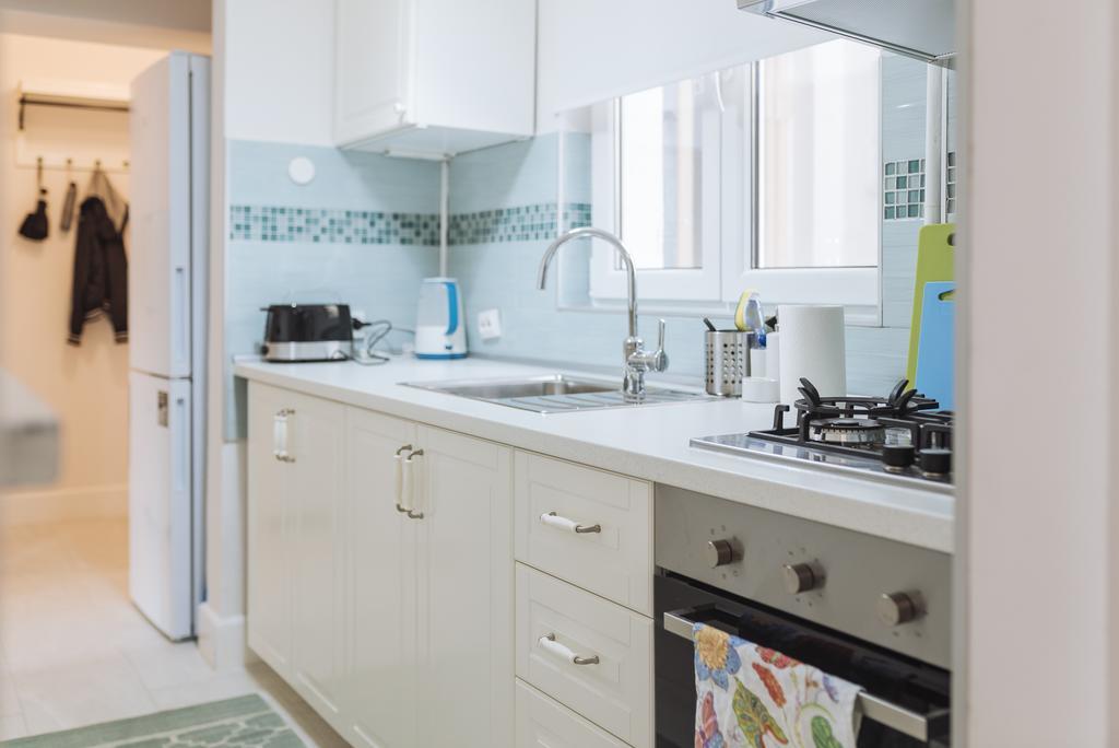 River View - Old City Apartment บูคาเรสต์ ภายนอก รูปภาพ