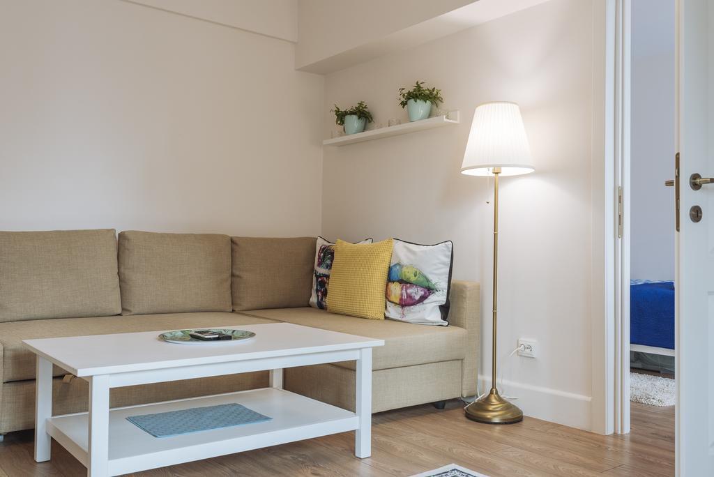 River View - Old City Apartment บูคาเรสต์ ภายนอก รูปภาพ